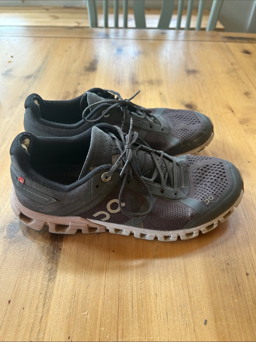 On Running Running women’s Cloudflow Navy/Grey Running Shoes